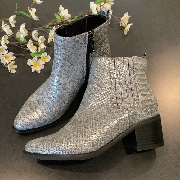 Blondo Shoes - Blondo Elvina Silver Snake Print Heeled Ankle Booties Waterproof NWOT